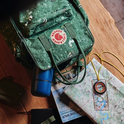 Mochila Fjallraven Kånken Laptop 13 Ochre FJÄLLRÄVEN - Guanxe